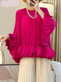 Pleated Appliques Round Collar Blouse
